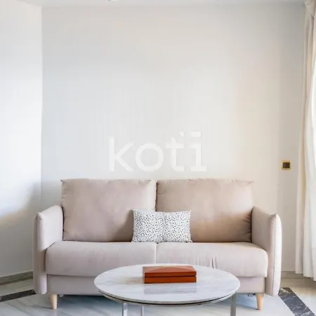 Koti - Dona Sofia 公寓 丰希罗拉